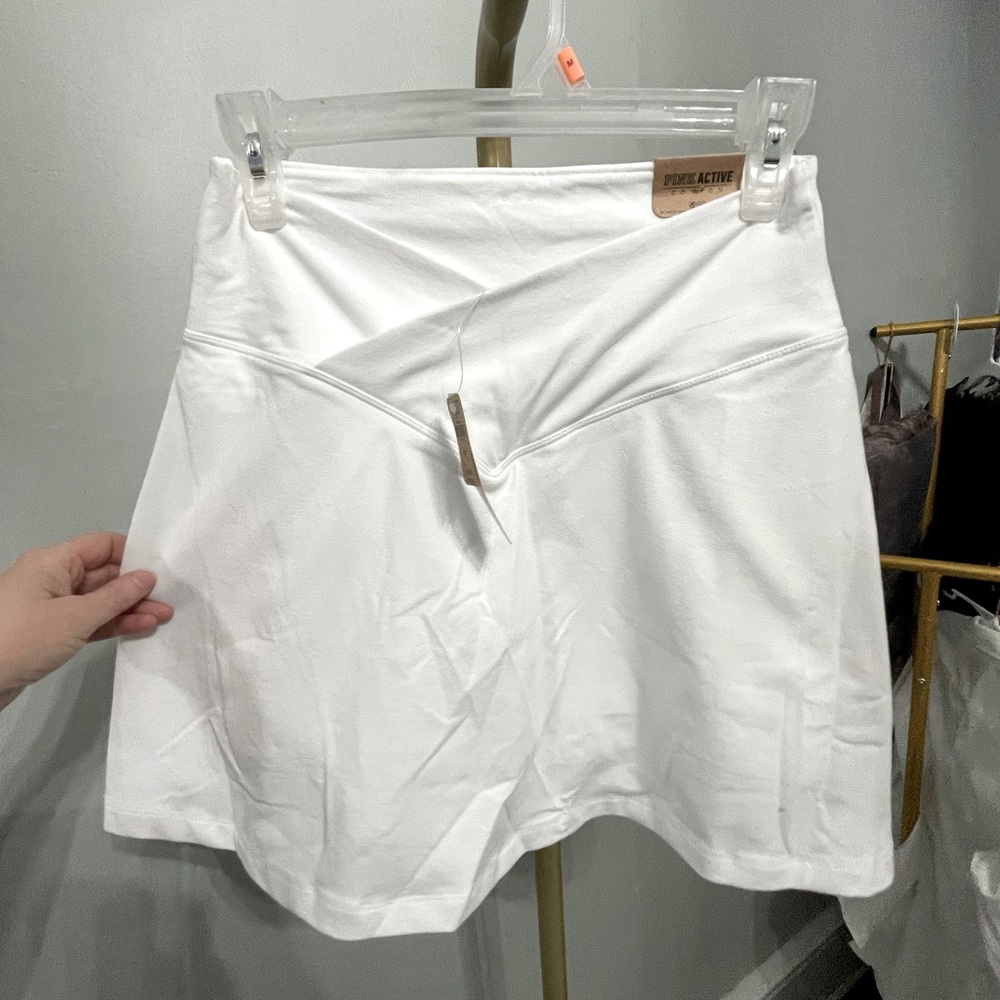 NWT Victoria’s Secret PINK skort size medium